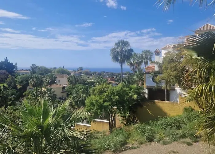 Lägenhet Modern Close To Cabopino & Harbour Marbella