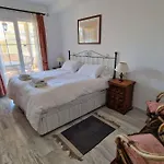 Appartamento Modern Close To Cabopino & Harbour