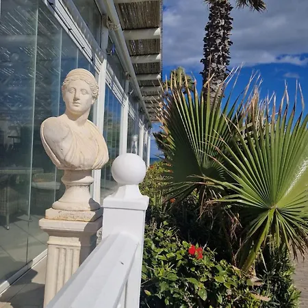 Apartment Modern Close To Cabopino & Harbour Marbella