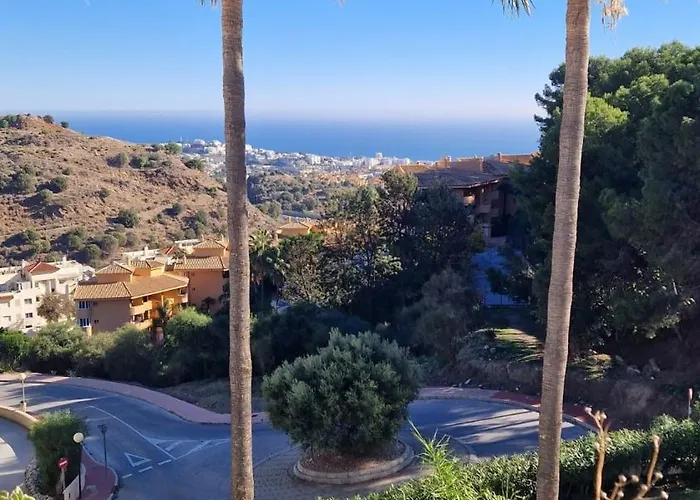 Modern Close To Cabopino & Harbour